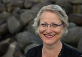 /images/uploads/2019/02/tina-289x200.jpg /images/uploads/2019/02/tina-289x200.jpg